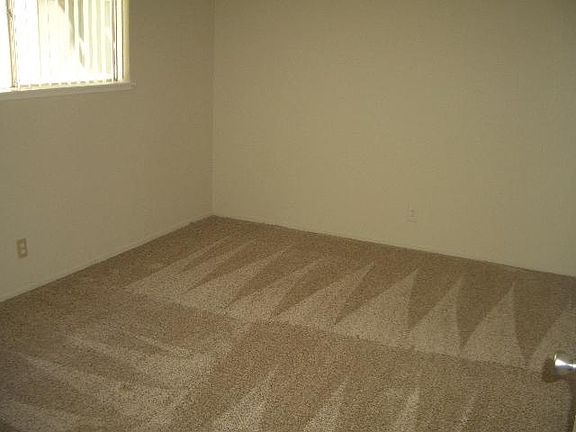 3rd image of 3549 Agate Dr APT 4