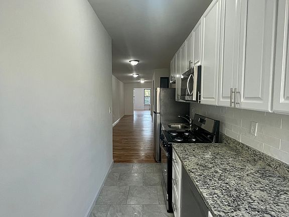 4th image of 2234 1st Ave #3N