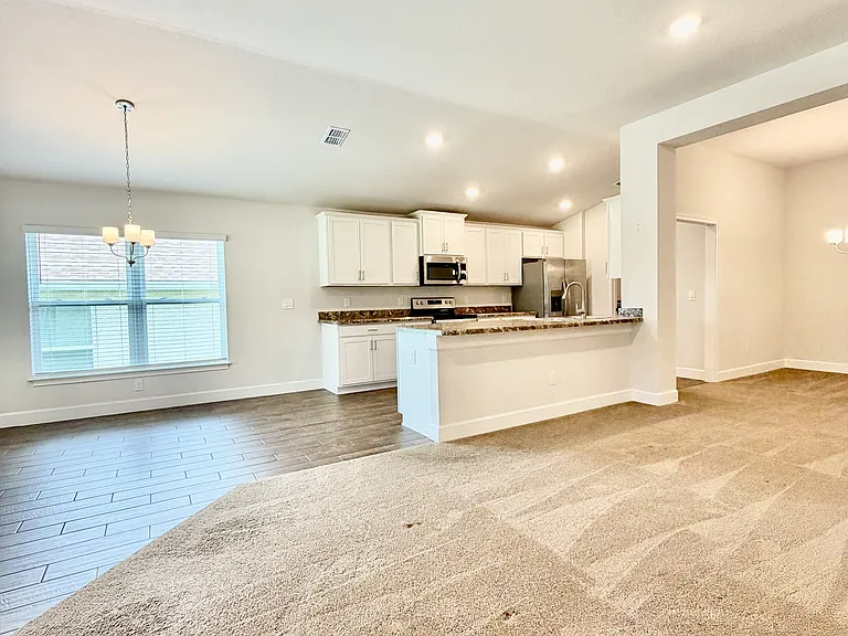 633 W Rexford Dr — Photo 29