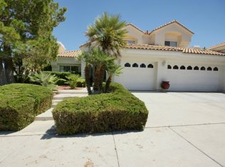 8108 Lake Hills Dr, Las Vegas, NV 89128