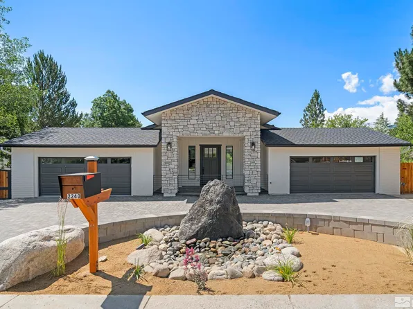 2240 Manzanita Ln, Reno, NV 89509