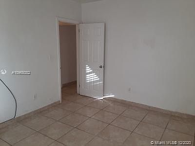 5th image of 1674 NE 175th St #1674