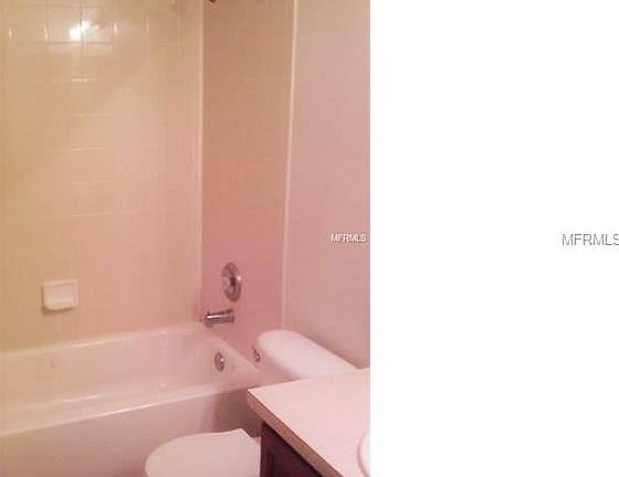 5th image of 130 E 18th St