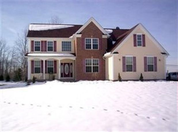 1st image of 7700 Pond Brook Ln
