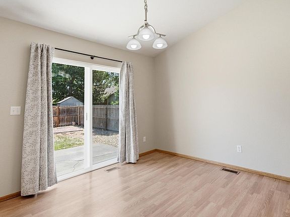 5th image of 305 12th St