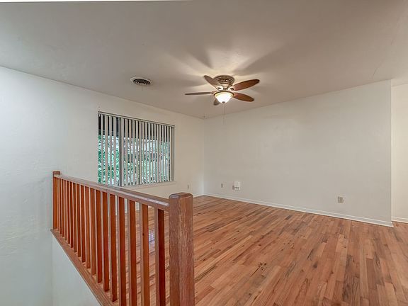 3rd image of 1802 Salmon Dr
