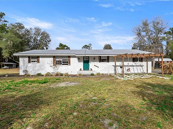 2nd image of 5100 SE 44th Avenue Rd