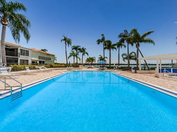 6357 Bahia Del Mar Blvd, Saint Petersburg, FL