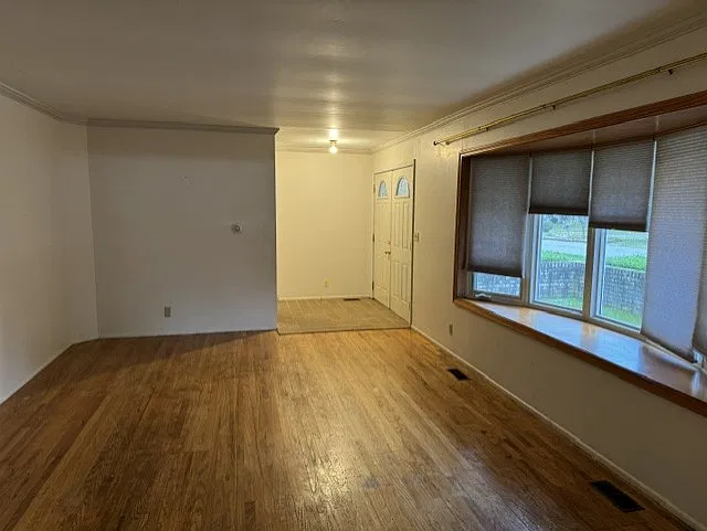 3 bed, 1724 sqft, $1,800 — Photo 4