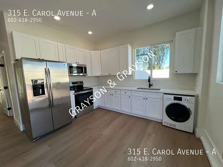 315 E Carol Ave — Photo 5