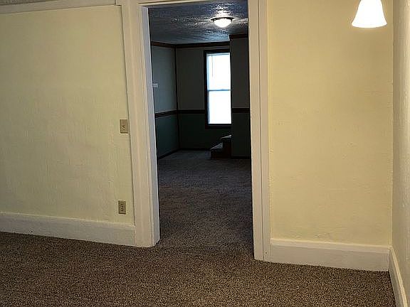 5th image of 15 Marion St
