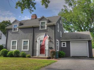 142 Chapmans Ave, Warwick, RI 02886