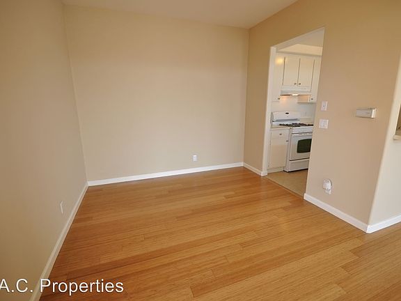 4th image of 425 N Alvarado St APT 201