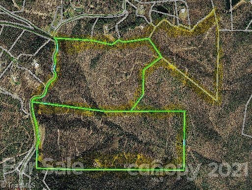 3rd image of 7464 Sheets Gap Rd