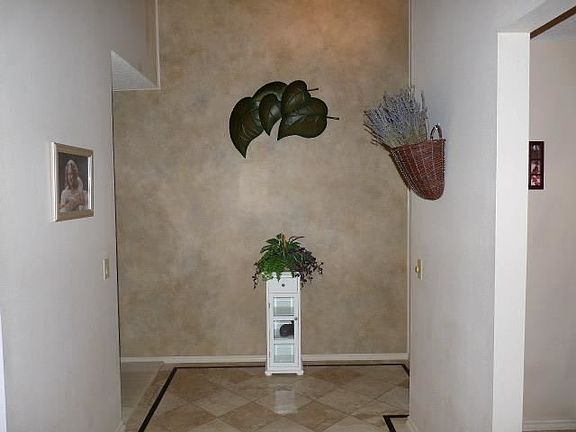 2nd image of 224 Hillview Dr