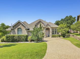 904 Spring Park Ct, Lewisville, TX 75077
