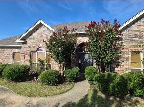 (undisclosed Address), Maumelle, AR 72113