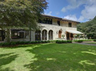 4493 N Prospect Ave, Shorewood, WI 53211