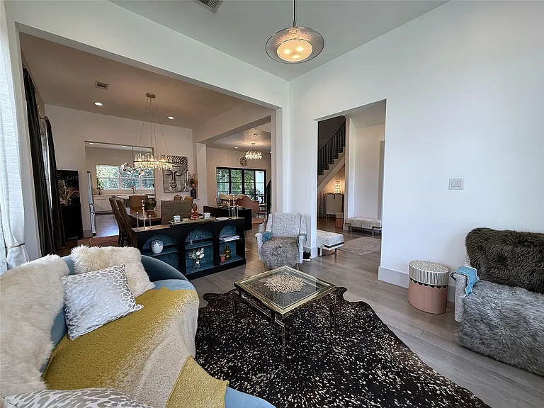 4043 Tartan Ln — Photo 6
