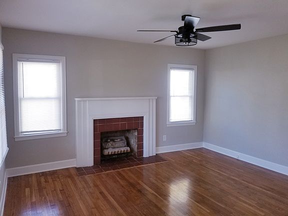 4th image of 1016 Darley Dr