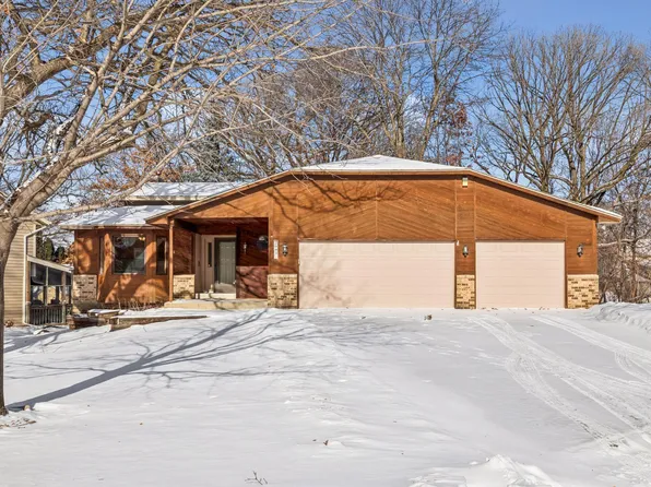 2093 Vienna Ln, Eagan, MN 55122