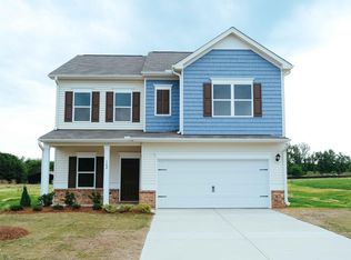 142 Smith Farms Dr, Lillington, NC 27546