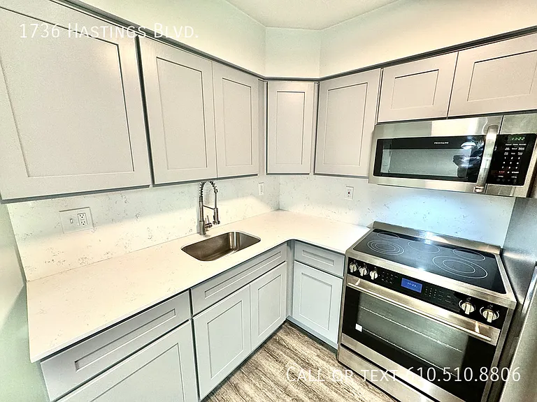 1736 Hastings Rd — Photo 8
