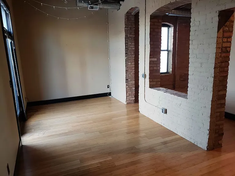 329 S Washington Sq #E — Photo 5