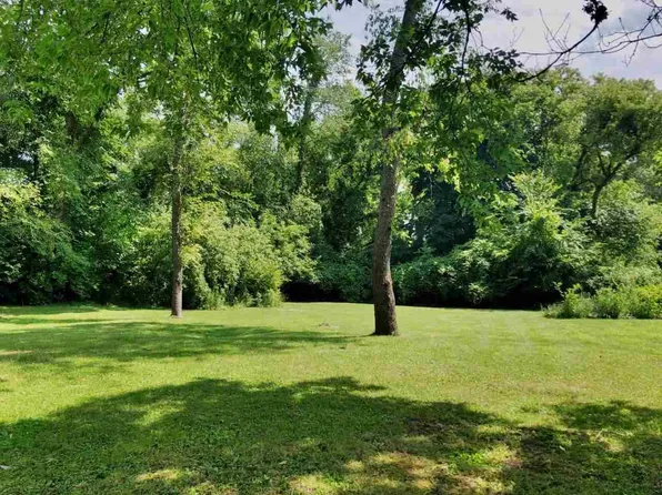 500 Bagg Ave, Jackson, MI 49203