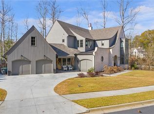 285 Roswell Farms Dr, Roswell, GA 30075