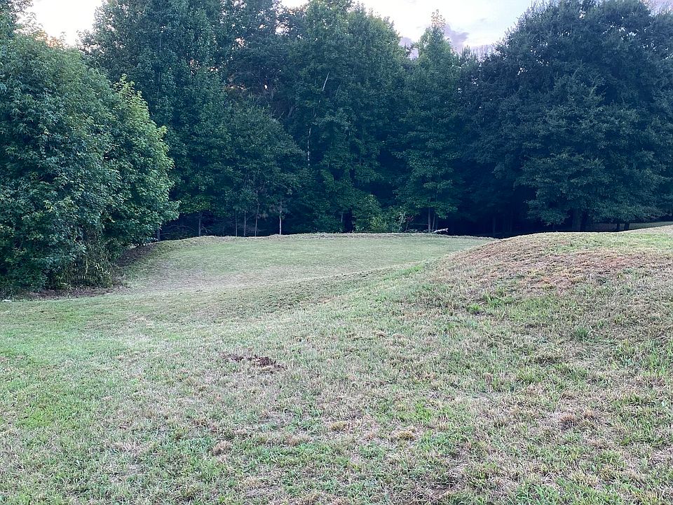 1st image of 944 Muscovy Ln