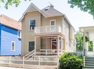 1909 W Leland Ave #2, Chicago, IL 60640