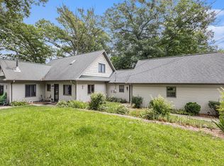 5262 Muskego Dr, Newaygo, MI 49337