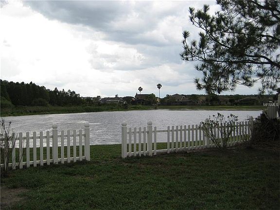 4th image of 334 Plumwood Cir