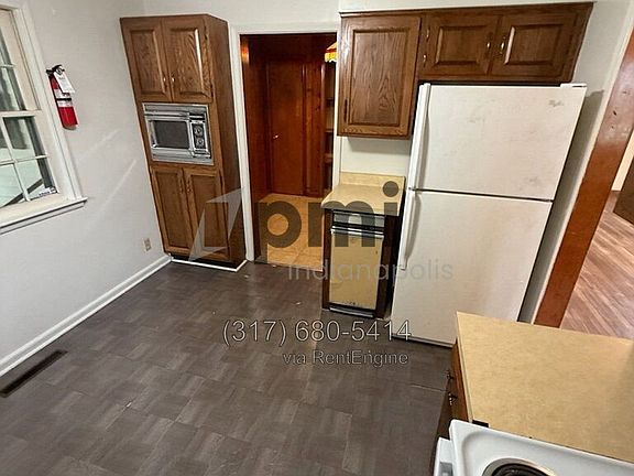 5th image of 1204 N Lincoln St