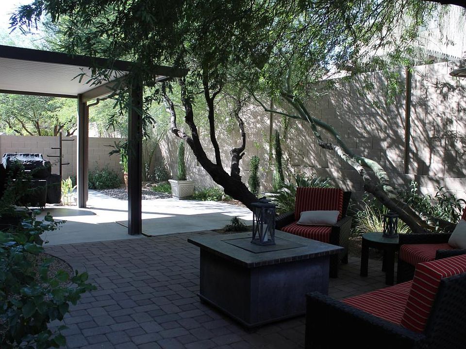 1st image of 2412 W Dusty Wren Dr