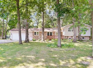 705 W Main St, Mahomet, IL 61853