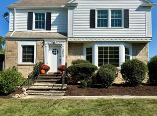 3853 Washington Blvd, University Heights, OH 44118