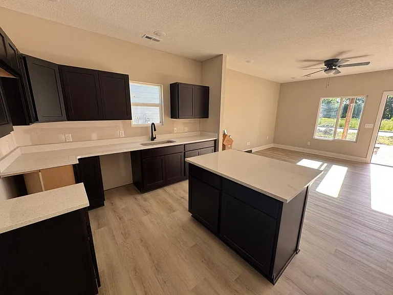 5501 N Bressler Dr #5507 — Photo 4
