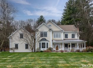 52 Steeple View Lane, Woodbury, CT 06798
