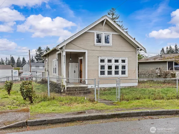 6807 Commercial Avenue, Everett, WA 98203