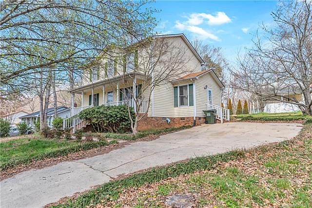 1st image of 2762 Stockwood Dr