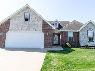 2942 W Riverside St, Springfield, MO, 65807