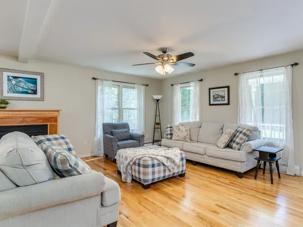 24 Heritage Drive, Berwick, ME 03901