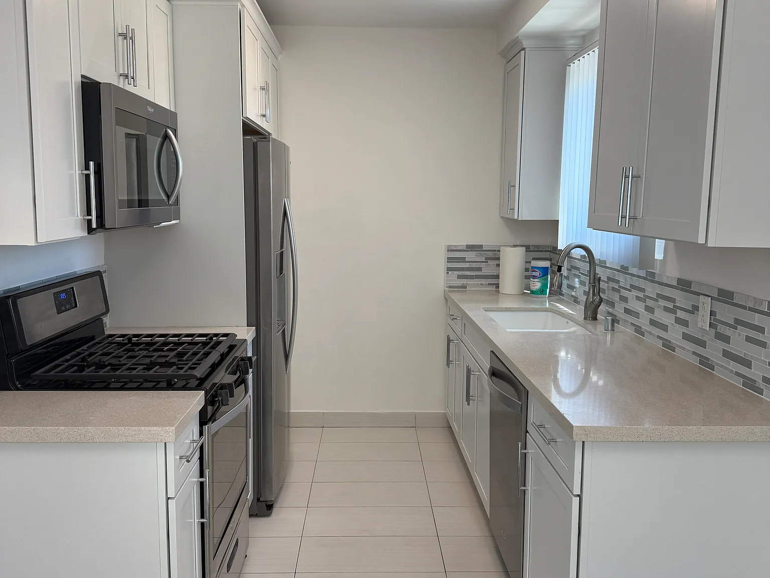 1 bed, 800 sqft, $2,895 — Photo 2