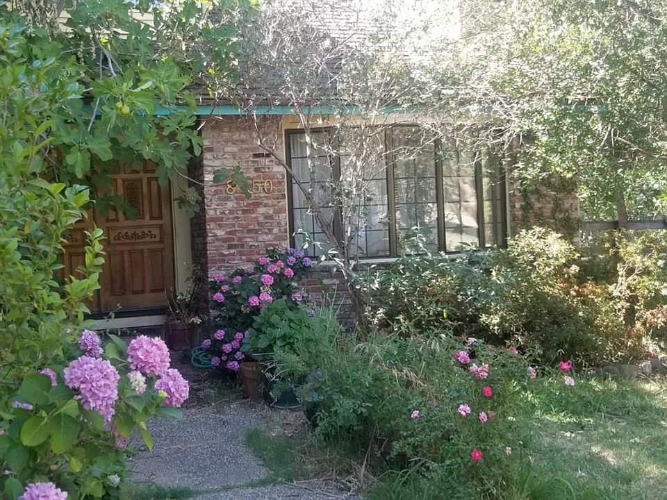 1st image of 8550 Almond Oaks Ct
