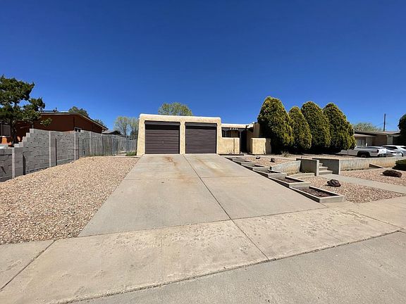 2nd image of 2331 Calle Reina