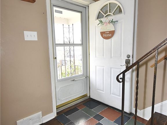 3rd image of 104 Earlwood Rd