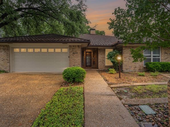 832 Havenwood Ln S, Fort Worth, TX 76112