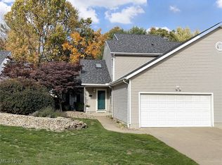 592 Hilltop Ter, Tallmadge, OH
